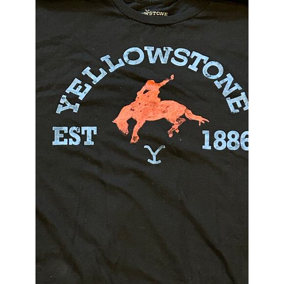 Yellowstone TV Show Graphic T-Shirt Black Cowboy Logo Size Large - Picture 2 of 3